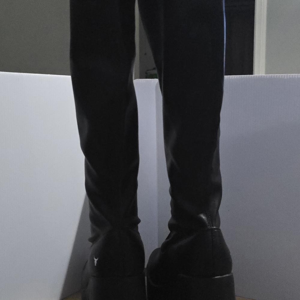 Windsor Smith Black Knee-High Platform Heeled Boots - Picture 9 of 14